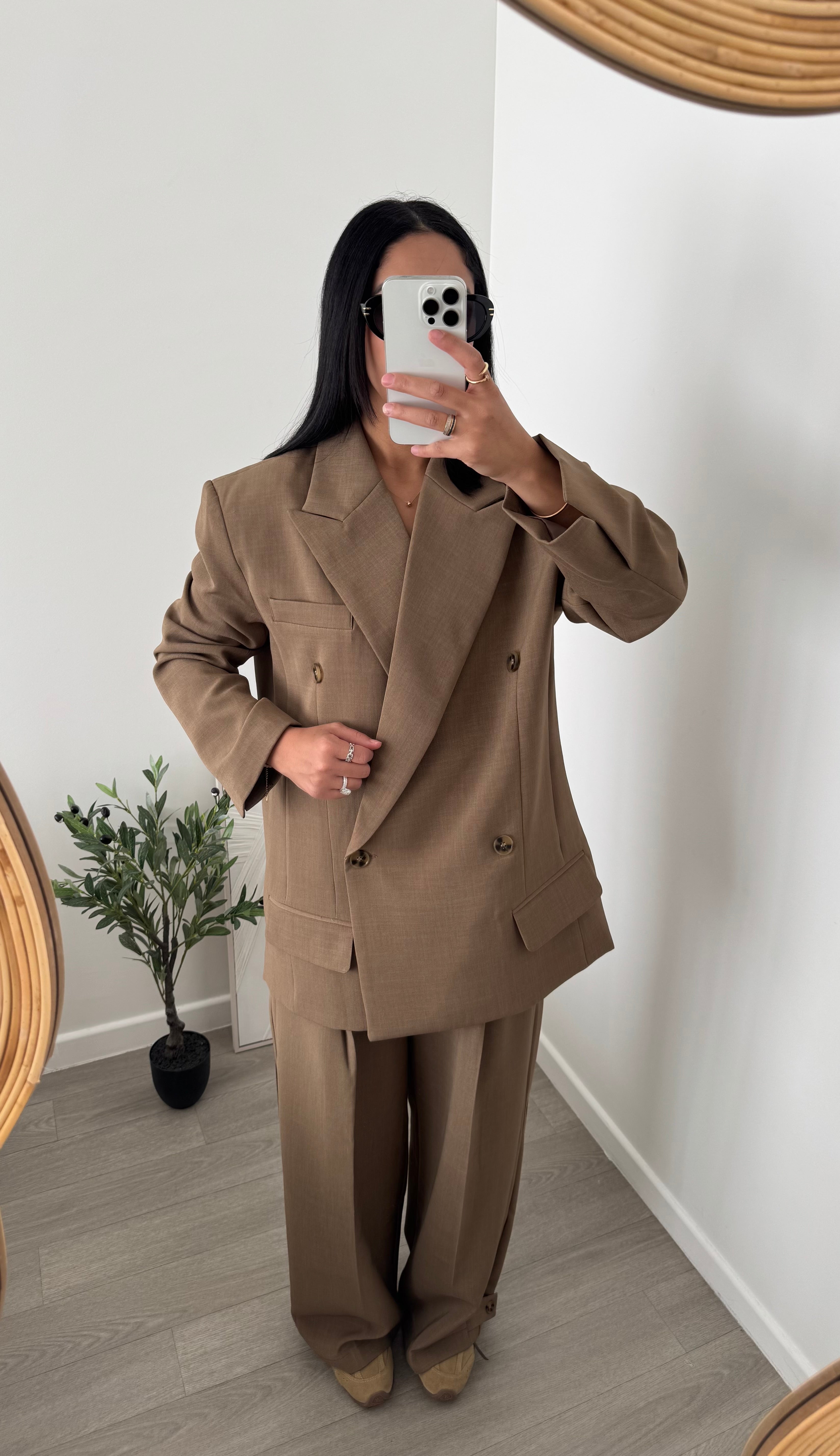 Blazer OVER camel